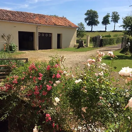 Le Moulin Fargan Bed & Breakfast *