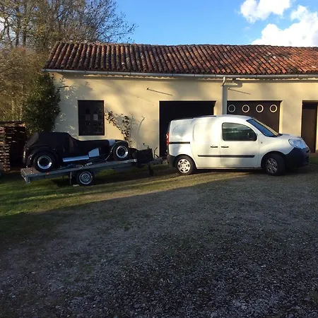 Le Moulin Fargan Bed & Breakfast *